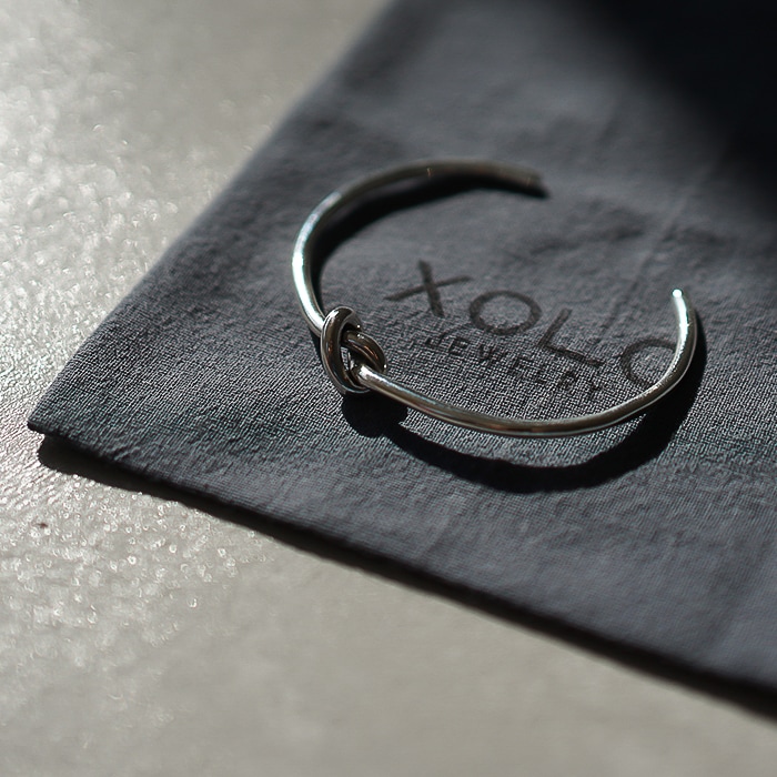 xobg009s) /XOLO JWELRY(ショロ ジュウェリー) /Tie Bangle