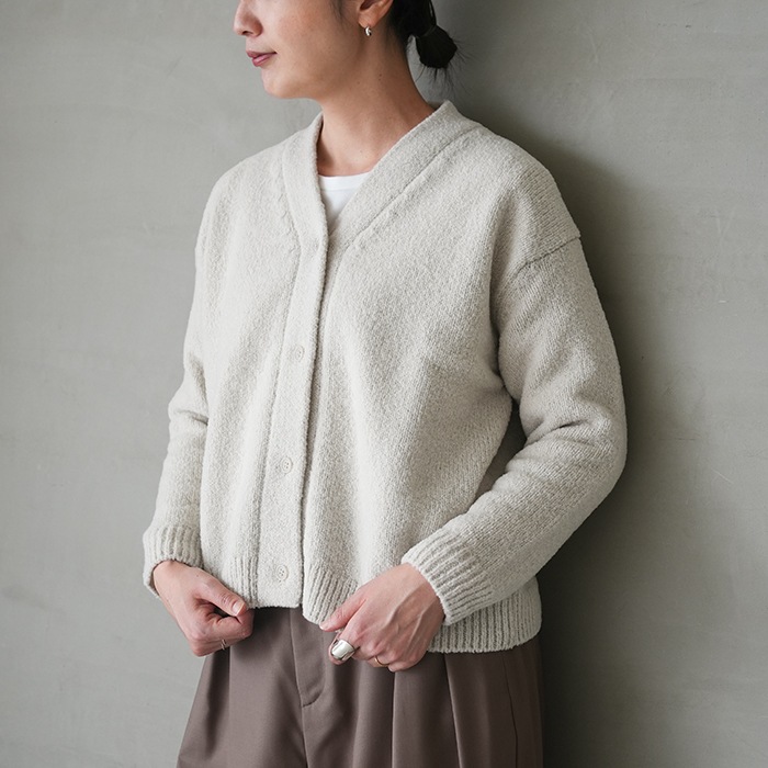 e253k103) / evam eva (エヴァムエヴァ) / renew-wool cardigan