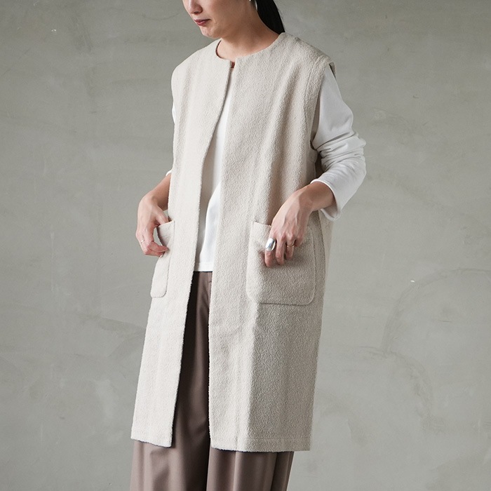 □(e253t111) / evam eva (エヴァムエヴァ) / wool boucle long vest