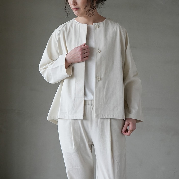 e231t021) / evam eva (エヴァムエヴァ) / no collar short coat(ノー