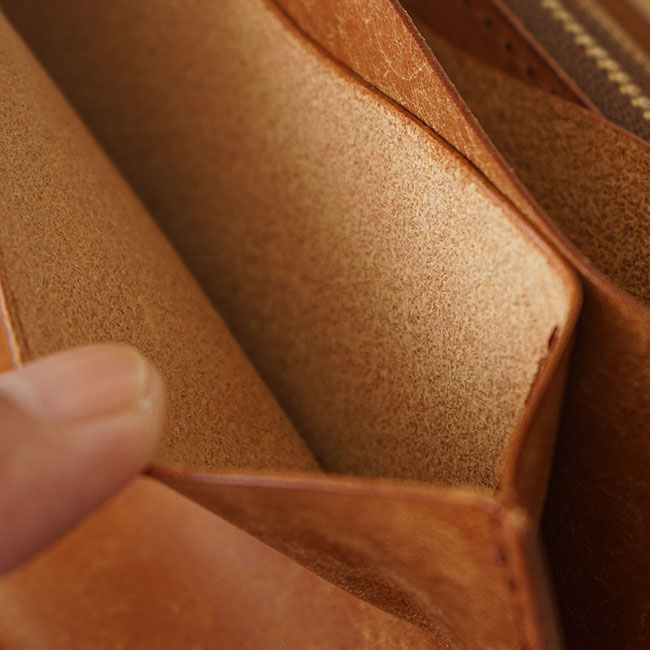 美品✳︎オールドマンズテーラー 長財布 ブラウン 牛革 レザー R&D.M.Co OLDMAN'S TAILOR R&D.M（オールドマンズテーラー）レザー