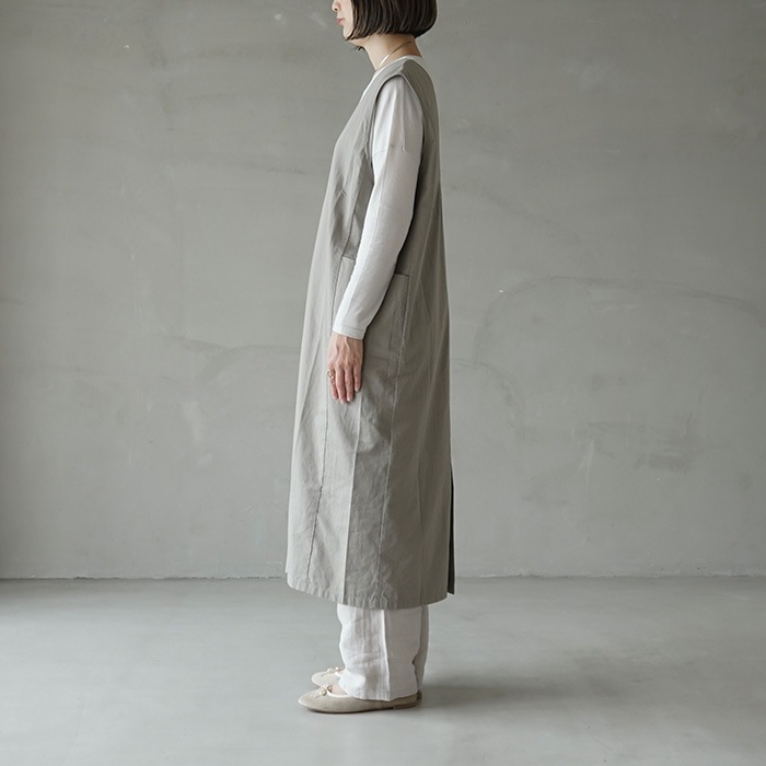 e233t055) / evam eva (エヴァムエヴァ) / sleeveless one-piece