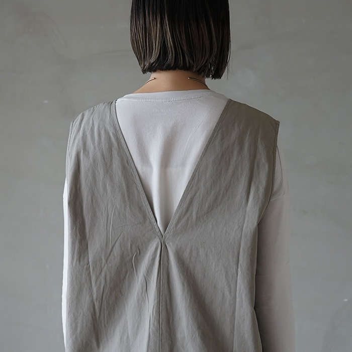 e233t055) / evam eva (エヴァムエヴァ) / sleeveless one-piece