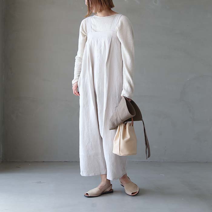 e221t105) / evam eva(エヴァムエヴァ) / linen salopette