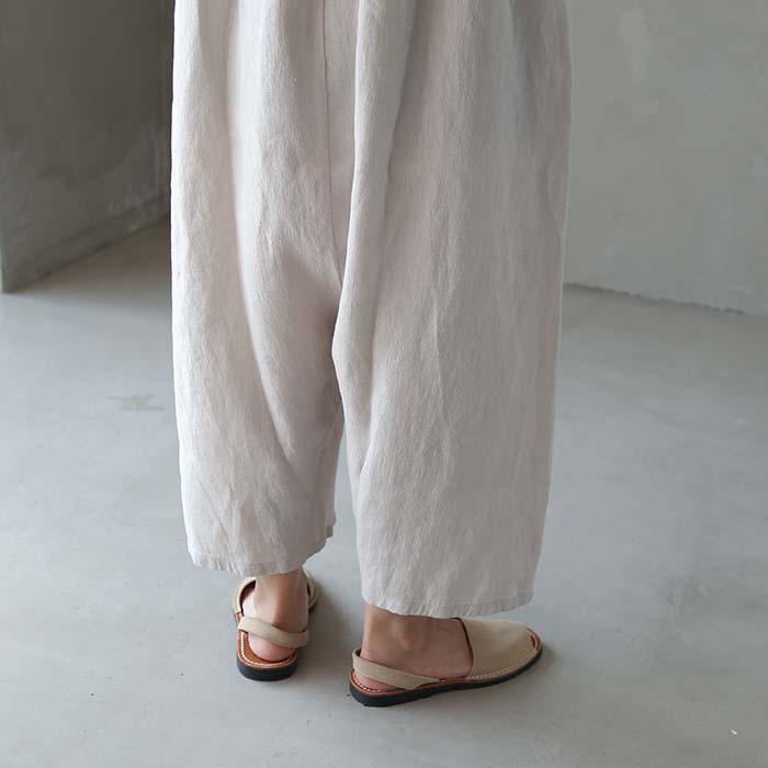 e221t105) / evam eva(エヴァムエヴァ) / linen salopette