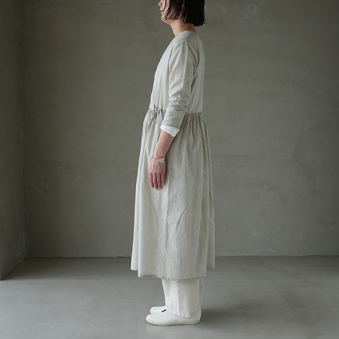 evam eva エヴァムエヴァ　リネンローブ evam eva エヴァムエヴァ ローブ レディース cotton gatherted