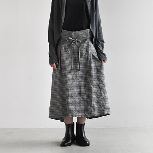 13543101) / Vlas Blomme (ヴラスブラム) / Linen Pencil Stripe
