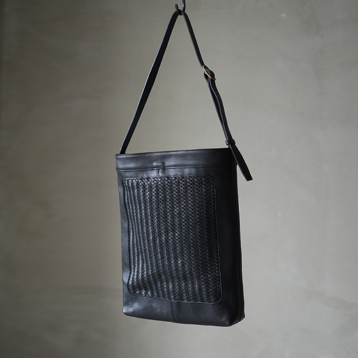 fb-4-m) / forme(フォルメ) /〈Panel Tote〉Siena×Hand twill Mesh M