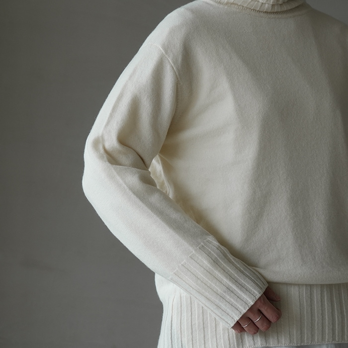 □(a232242tk706) Atelier d'antan (アトリエダンタン) /Licari Wool