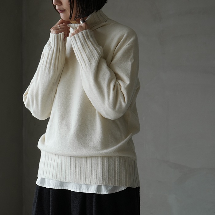 □(a232242tk706) Atelier d'antan (アトリエダンタン) /Licari Wool