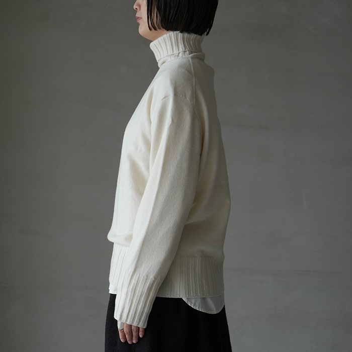 □(a232242tk706) Atelier d'antan (アトリエダンタン) /Licari Wool