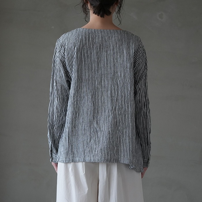 ヴラスブラム Vlas Blomme リネンシルクニットプルオーバー F/ブラック ボートネック セーター トップス【2400013934879】 ヴラスブラム Vlas Blomme リネンシルクニットプルオーバー F