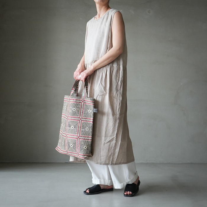 13215056) / Vlas Blomme (ヴラスブラム) / Grayish Natural Linen