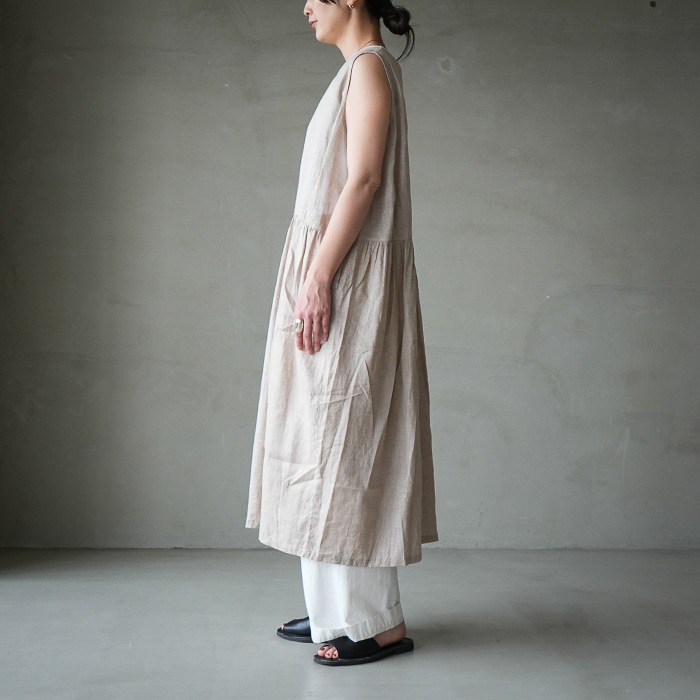 13215056) / Vlas Blomme (ヴラスブラム) / Grayish Natural Linen