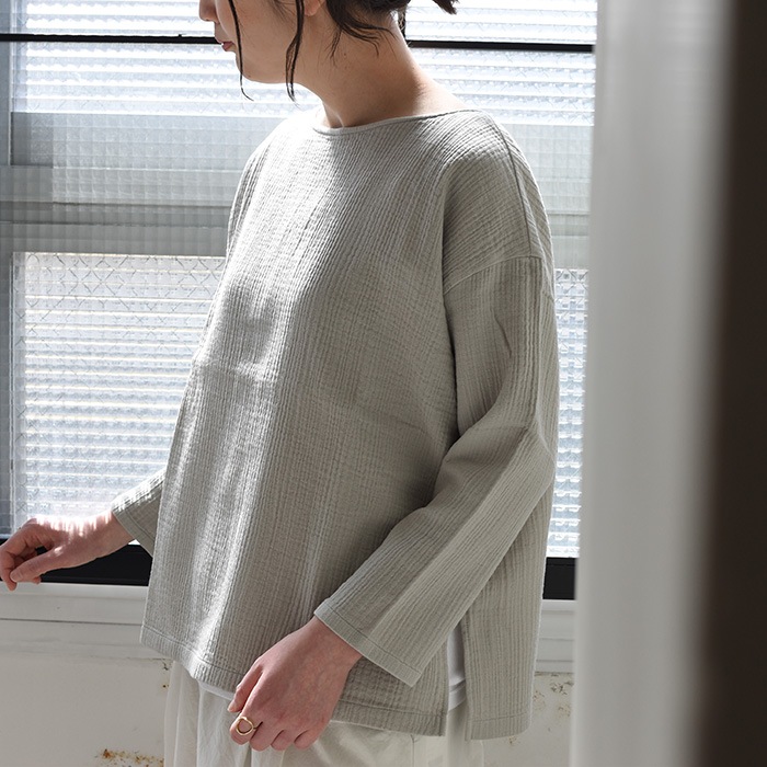 2024年 evam evaウールシルクVネックプルオーバー　モカ evameva (エヴァムエヴァ) silk alpaca V neck PO / シルク