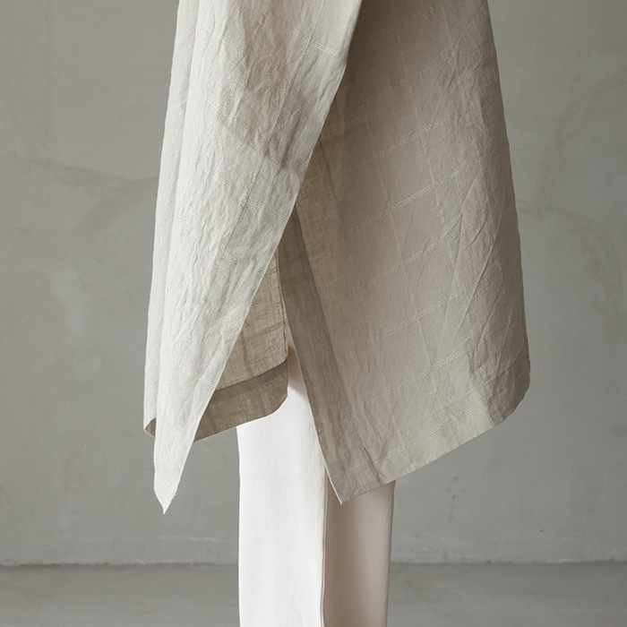 ○(e251t173) / evam eva (エヴァムエヴァ) / linen stitches poncho