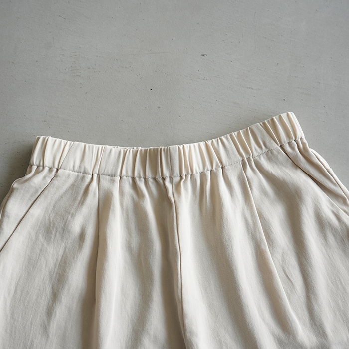 □(e251t194) / evam eva (エヴァムエヴァ) / cotton wide pants