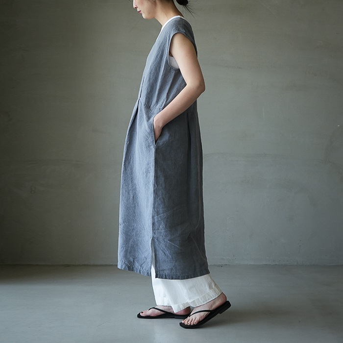 e261t176) / evam eva (エヴァムエヴァ) / linen sleeveless one-piece