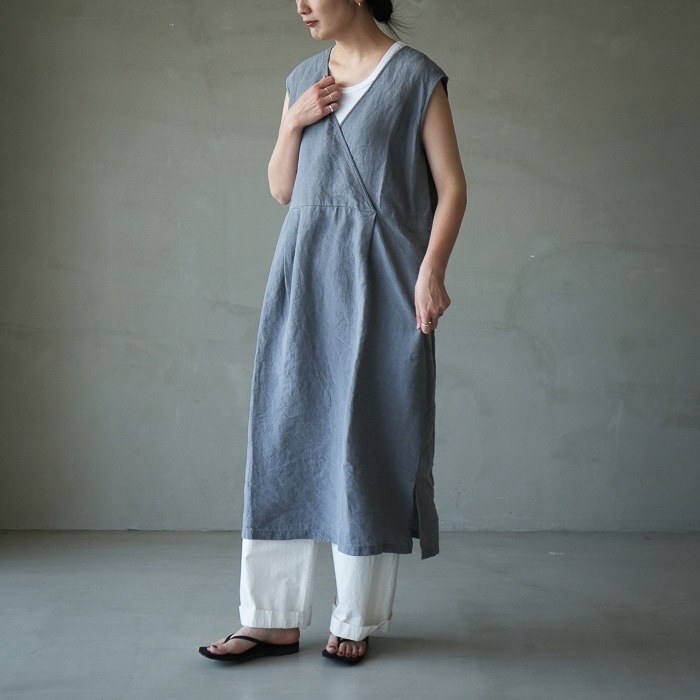 e261t176) / evam eva (エヴァムエヴァ) / linen sleeveless one-piece