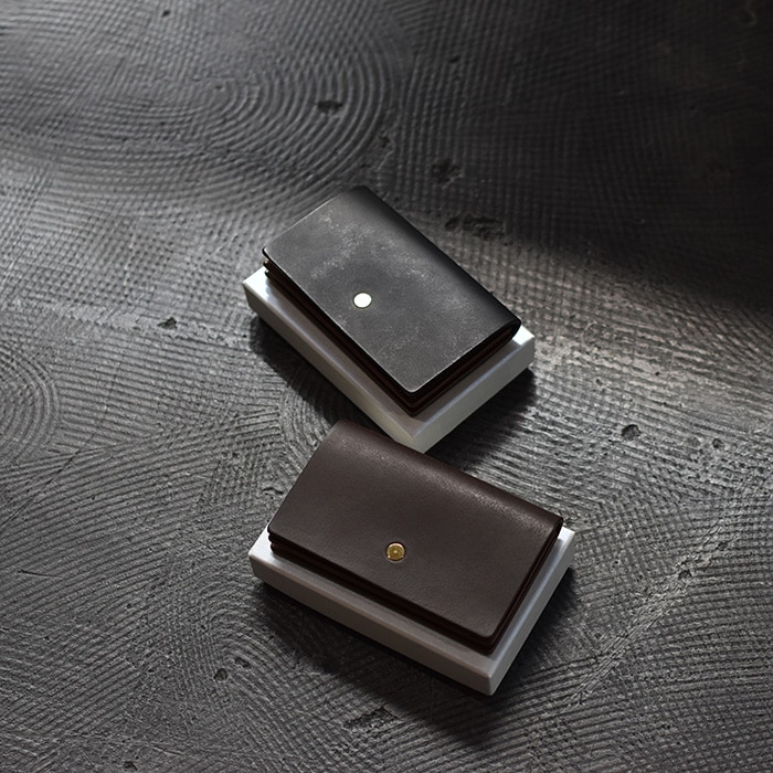 flp-19-liscio-double) / forme (フォルメ) / 〈Card case〉Liscio
