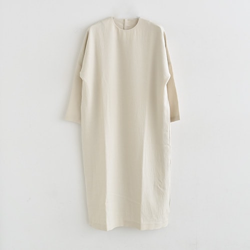 e203t107) / evam eva(エヴァムエヴァ) / cotton wool one-piece