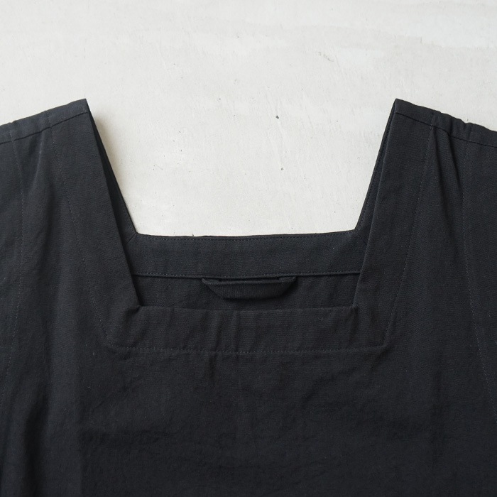 a232221td553) Atelier d