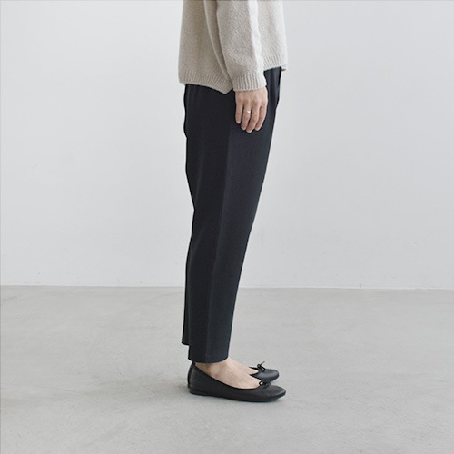 パンツ evam eva flannel cotton tuck pants e203t077) / evam eva(エヴァムエヴァ) / flannel cotton tuck