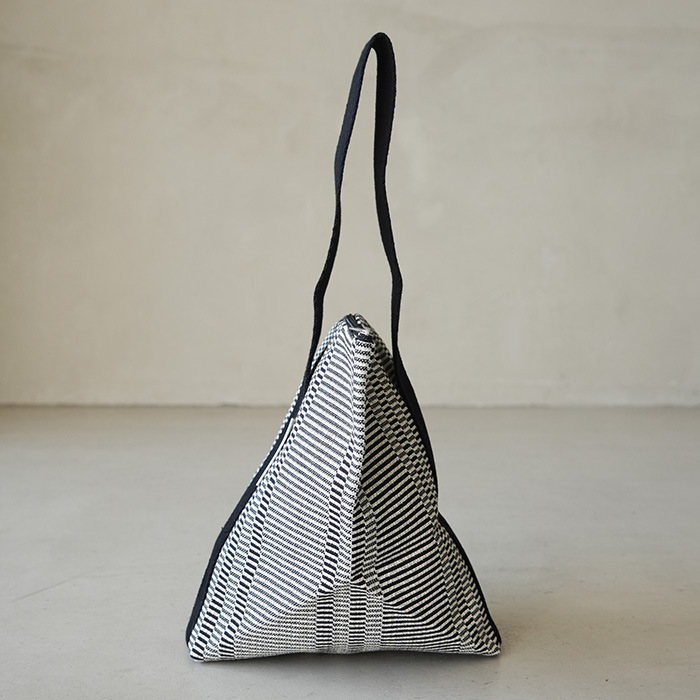 d004091bb025) / Johanna Gullichsen(ヨハンナグリクセン) / Tetra