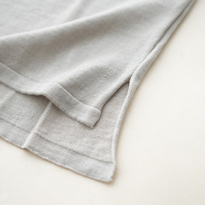 未使用 2023SS エヴァムエヴァ evam eva cotton silk sleeveless コットンシルクスリーブレス ニット M/ベージュ 【2400013889520】 e231k032)/evam eva(エヴァムエヴァ)/cotton silk sleeveless(コットン