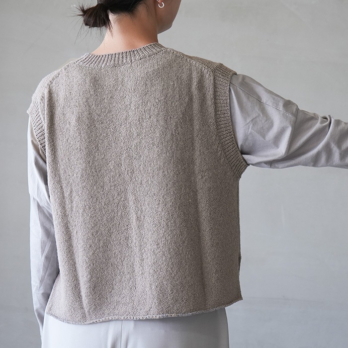 e253k007) / evam eva (エヴァムエヴァ) / wool lily vest