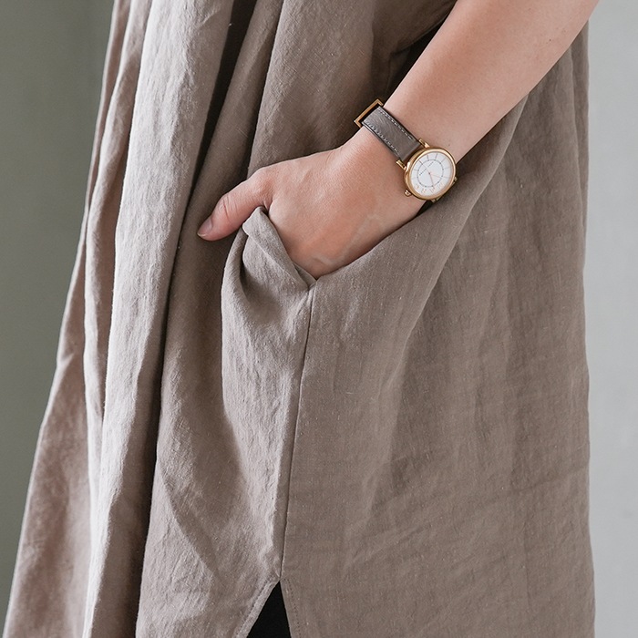 evam eva エヴァムエヴァ poncho ベージュE233T109 evam eva エヴァムエヴァ poncho ベージュE233T109 - メルカリ