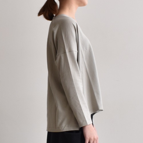 E201K015) / evam eva(エヴァムエヴァ) / raising yarn V neck PO