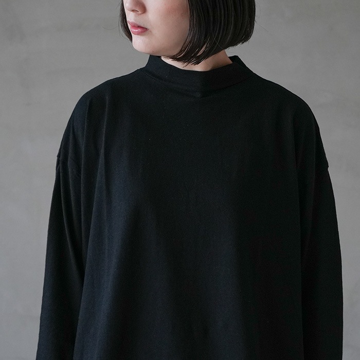 ヴラスブラム vlas blomme ブラウス Vlas Blomme ヴラスブラム *リネンブラウス*1麻ブラック黒異素材