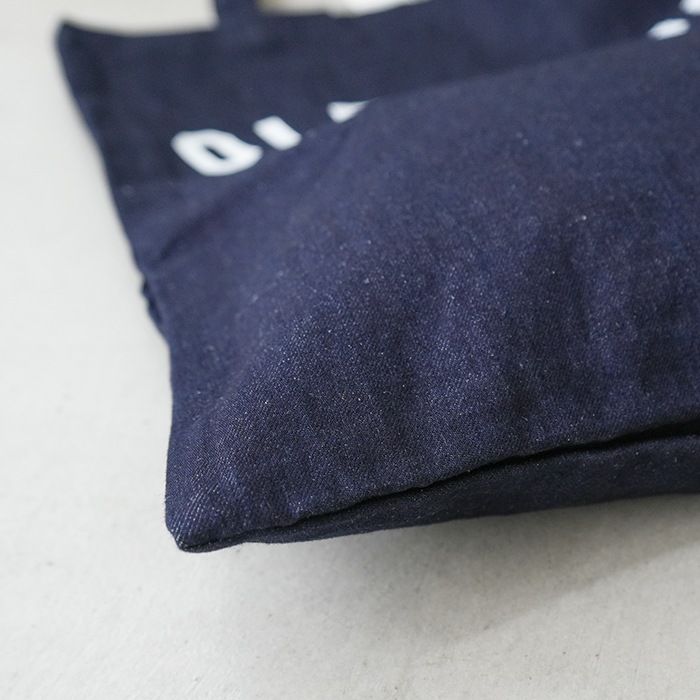 オールドマンズテーラーOMT プリントトートバッグ　ブルー m624) / R&D.M.Co-/OLDMANS TAILOR (アールアンドディーエムコー