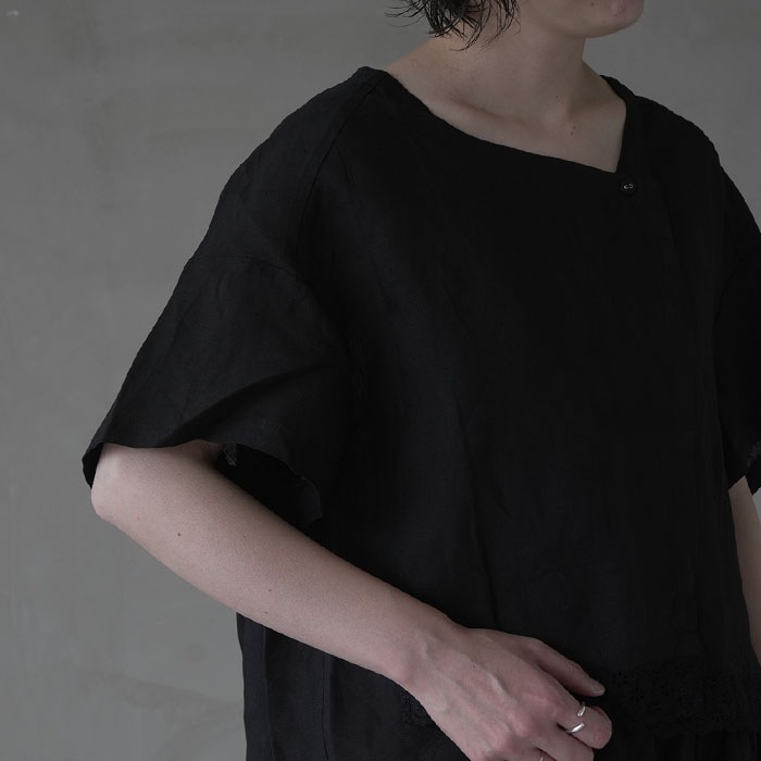 13121064) Vlas Blomme (ヴラスブラム) / Monochrome Linen レイヤード