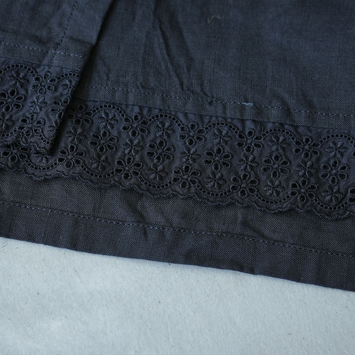 13121064) Vlas Blomme (ヴラスブラム) / Monochrome Linen レイヤード
