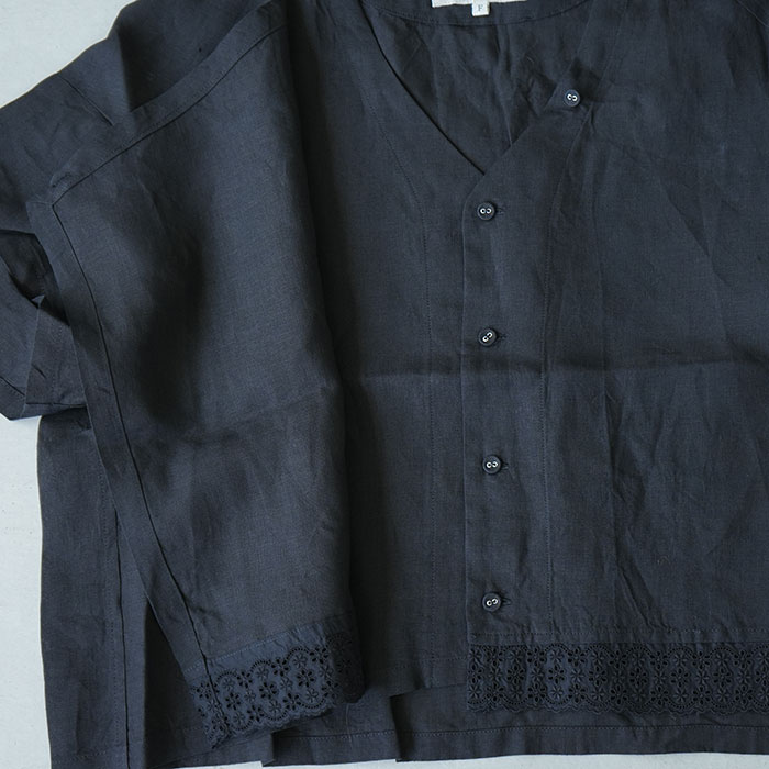 13121064) Vlas Blomme (ヴラスブラム) / Monochrome Linen レイヤード