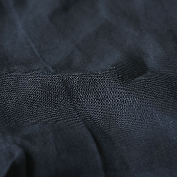 13121064) Vlas Blomme (ヴラスブラム) / Monochrome Linen レイヤード