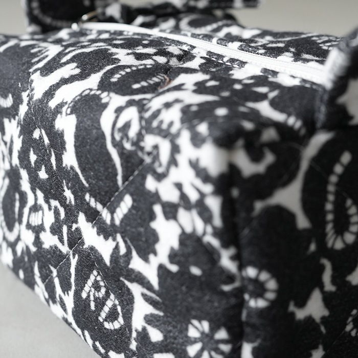 c*p様 オールドマンズテーラー ポーチ ポーチ POUCH | R & D.M.Co-/OLDMAN'S TAILOR/アールアンド