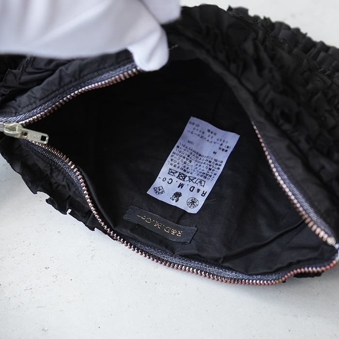 R&D.M.Co- FRILL BODY BAG フリルボディバック ブラック R&D.M.Co- オールドマンズテーラー FRILL BODY BAG フリル