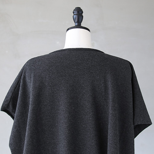 e213k040) / evam eva(エヴァムエヴァ) / wool poncho(ウール