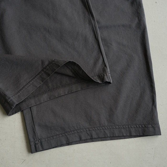 ◎□(e251c008) / evam eva (エヴァムエヴァ) /cotton tuck