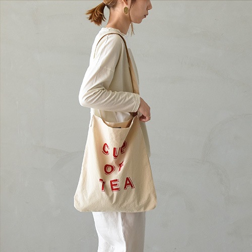 R&D.M.Co- TEA POT SHOULDER BAG