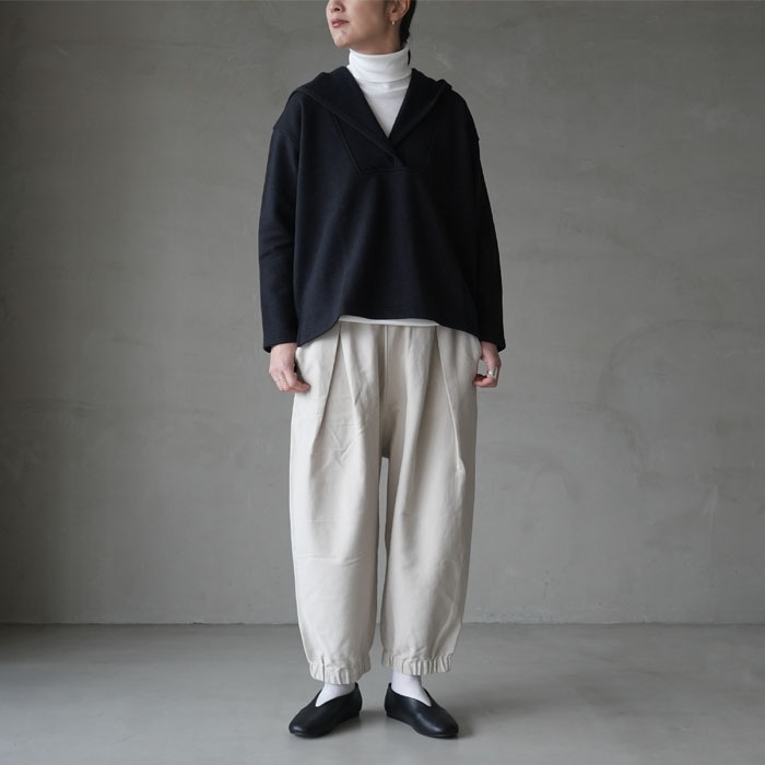 ○(e253t168) / evam eva (エヴァムエヴァ) / brushed cotton cropped