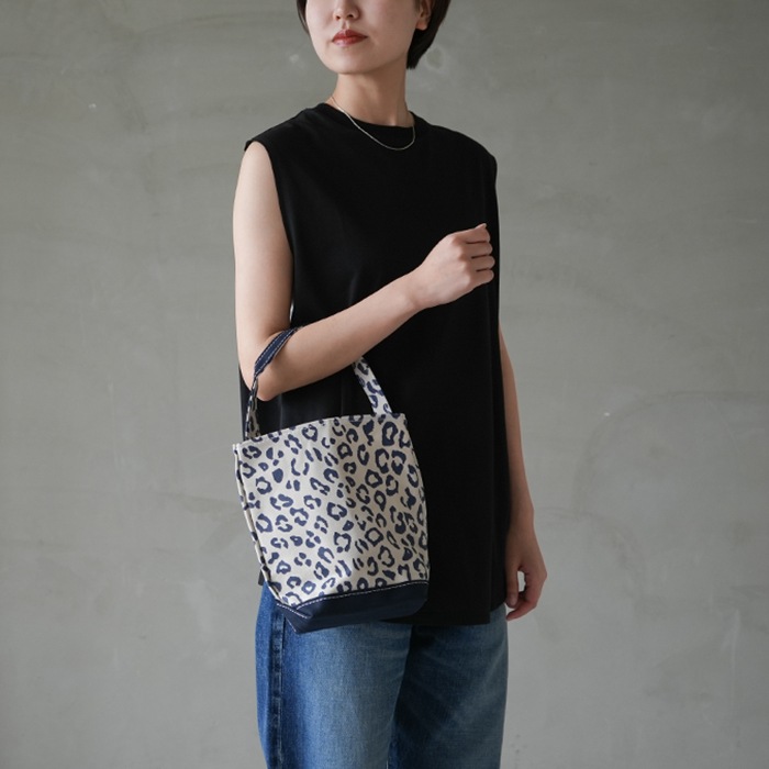 tmb-1758h-p) TEMBEA(テンベア)BAGUETTE TOTE MINI PRINT