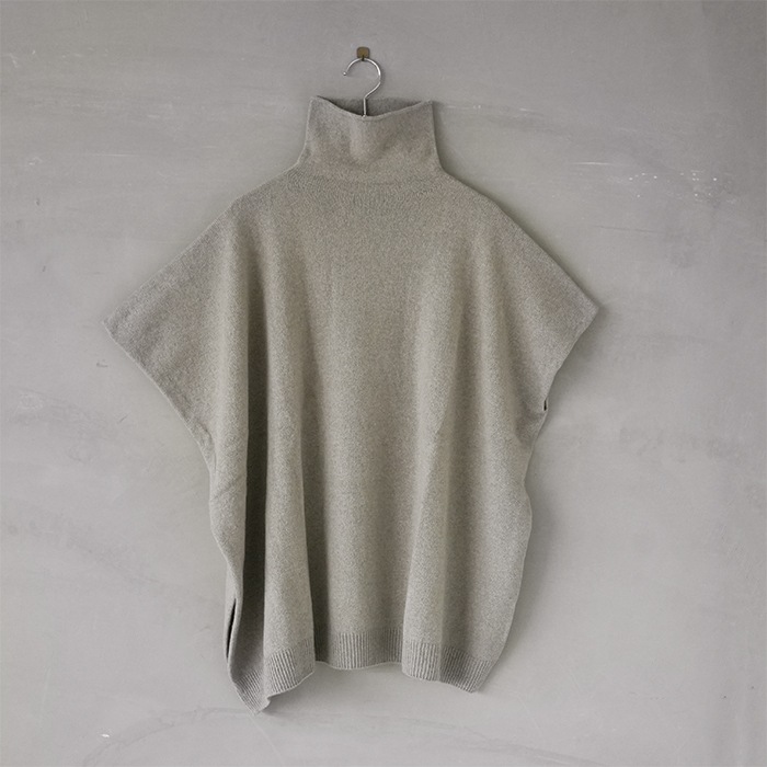 エヴァムエヴァ　カシミヤ　ポンチョ ◎☆（v243k916) / evam eva(エヴァムエヴァ) /wool sable