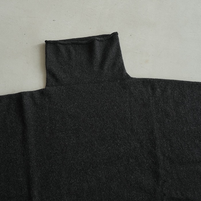 エヴァムエヴァ　カシミヤ　ポンチョ ◎☆（v243k916) / evam eva(エヴァムエヴァ) /wool sable