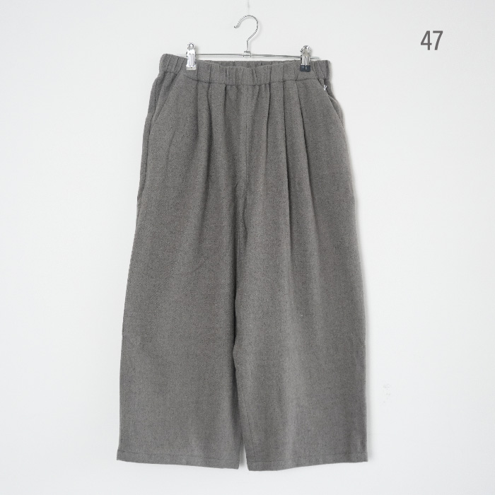 ○(e253t188) / evam eva (エヴァムエヴァ) / tuck pants(タックパンツ