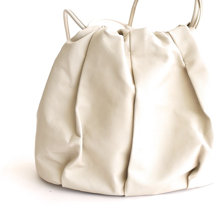 evam eva エヴァムエヴァ ドローストリングバッグ 巾着バッグ evam eva