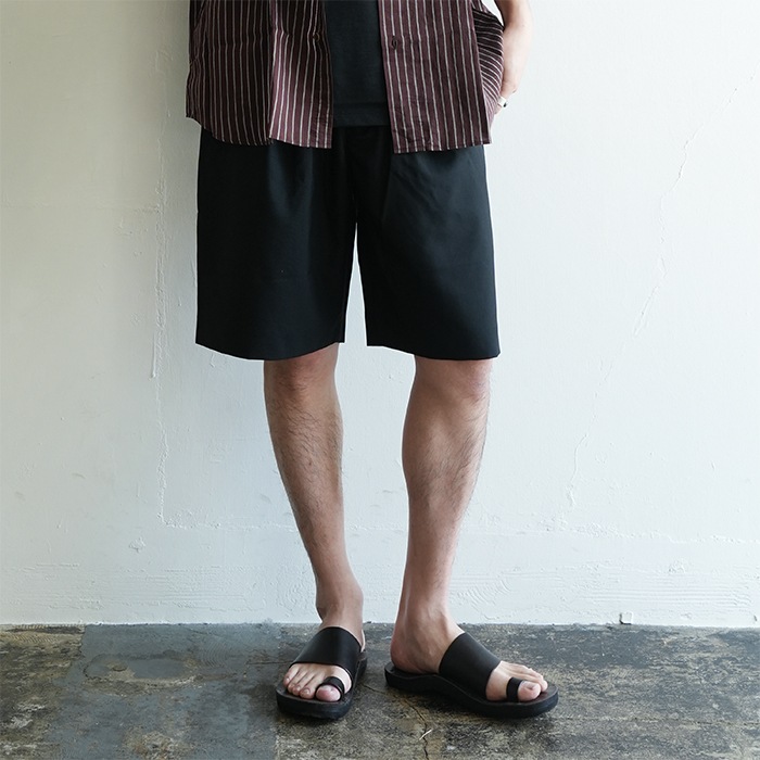 40%OFF】(fr0501-m4010） / FARAH(ファーラー) / Two Tuck Wide Shorts